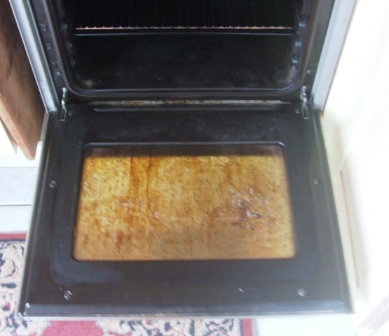 Natural Oven Cleaning