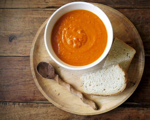 Red Pepper & Tomato Soup - The Hedgecombers