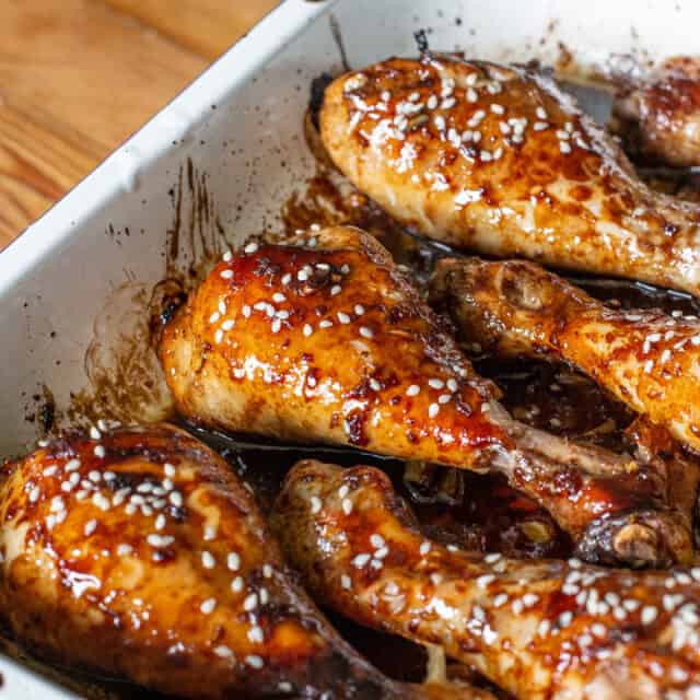 Sticky Balsamic Glazed Chicken Drumsticks The
