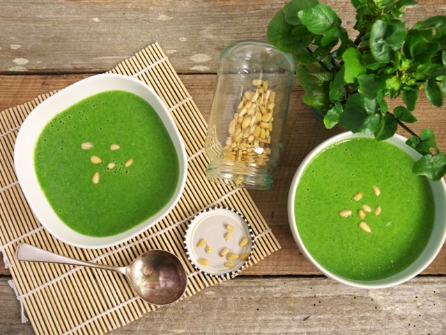 A recipe for fresh watercress and pine nut soup