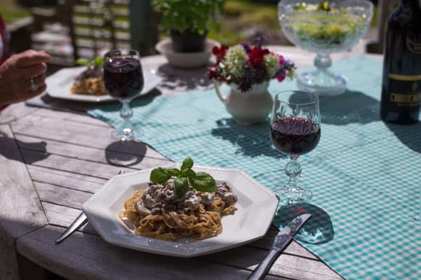 Quicky and Easy Creamy Mushroom Pasta