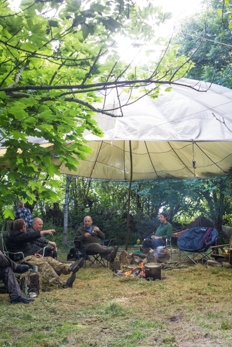 bushcraft meet in the woods eating Spicy n'duja meatballs