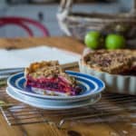 Blackberry and Apple Crumble Pie