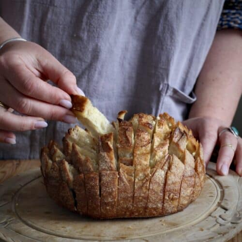 Garlic Hedgehog Bread the pull apart loaf for sharing! The