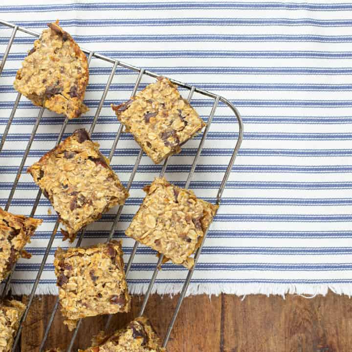 healthy flapjacks made with banana and dates on a metal cooling rack