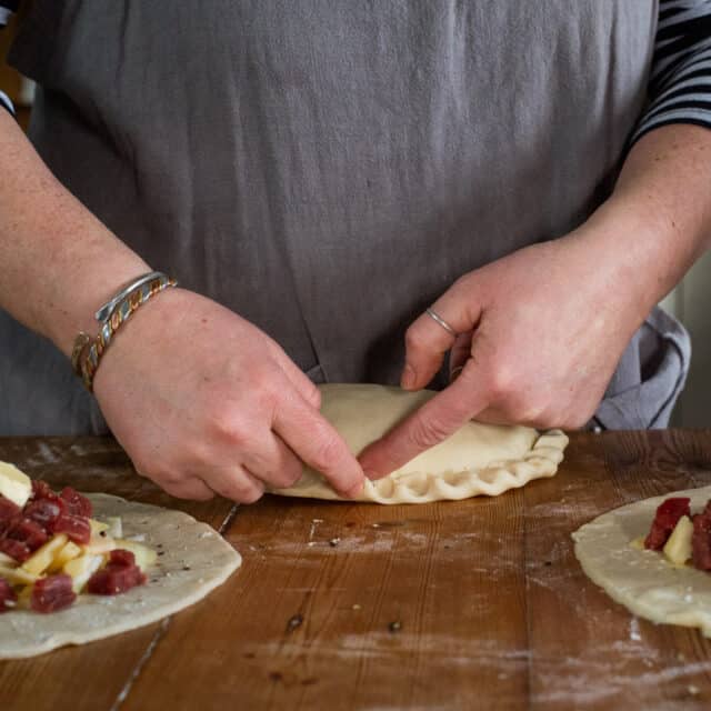 Easy Cornish Pasty Recipe - The Hedgecombers