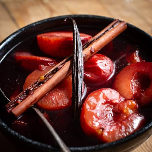 Quick Stewed Plums {No Added Sugar} The