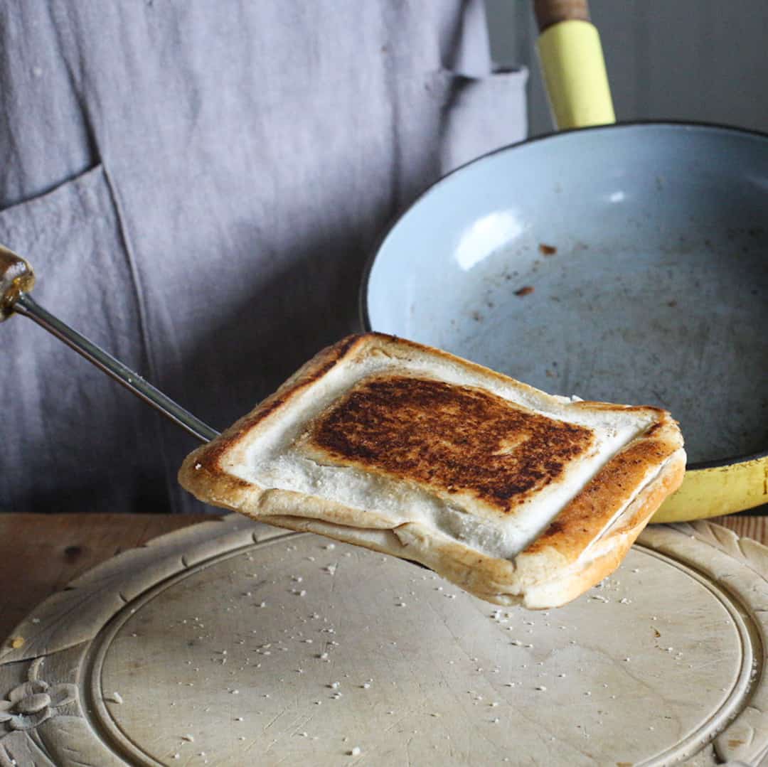 https://hedgecombers.com/wp-content/uploads/2022/02/Cheese-and-Bean-Toastie-15.jpg