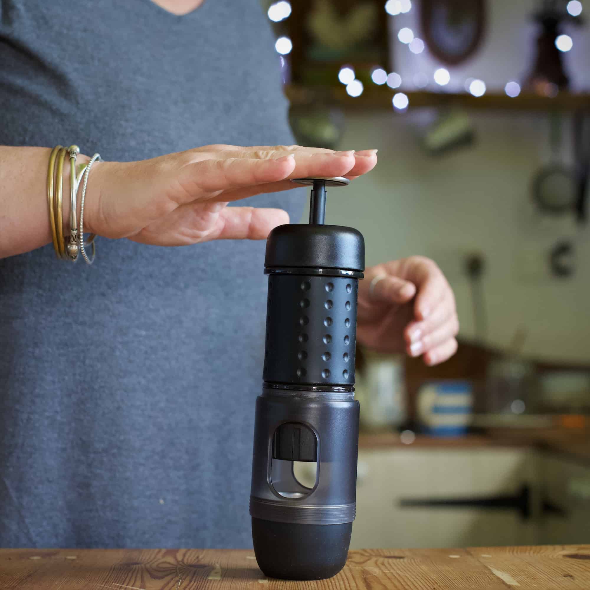 Staresso Mini Portable Espresso Coffee Maker Review - The Hedgecombers